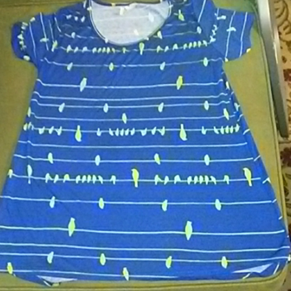Lularoe Birds on a wire top
